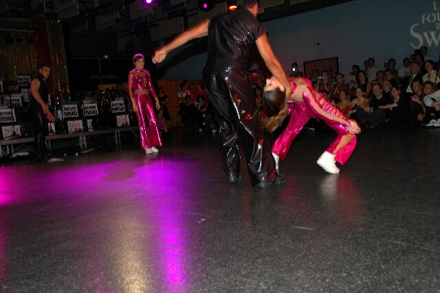 min 2005 11 12 fous swing 186
